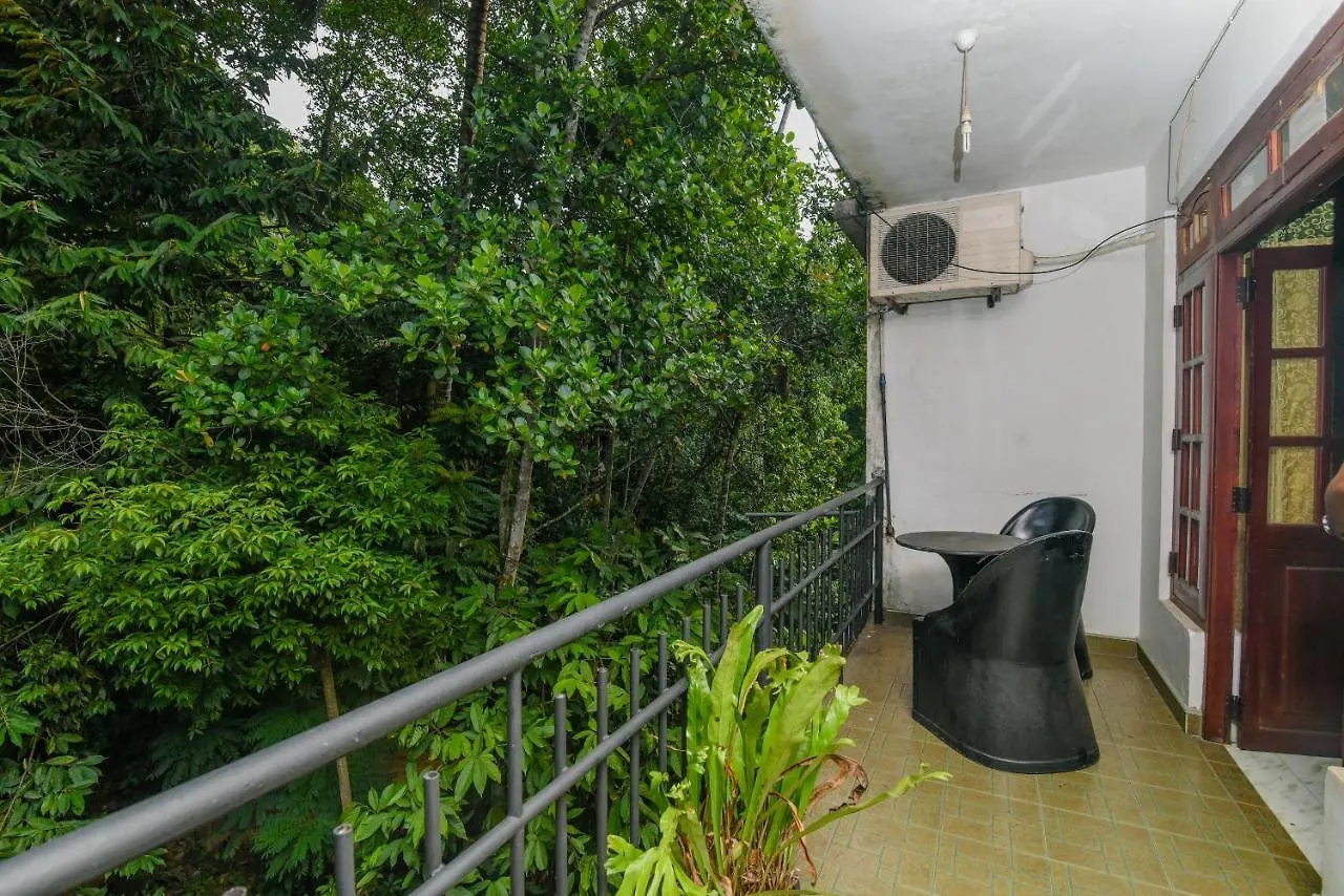 *** Hotel Oak Wood Inn Kandy Sri Lanka